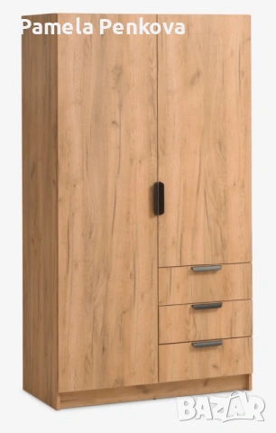 Продавам 2 бр. гардероби 