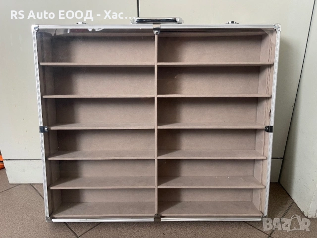 Куфар за часовници , бижута и др.