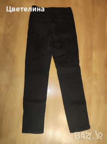 Дамски черни дънки от варен памук с перли на LC WAIKIKI размер S/34 цена 35 лв., снимка 3 - Дънки - 42677310