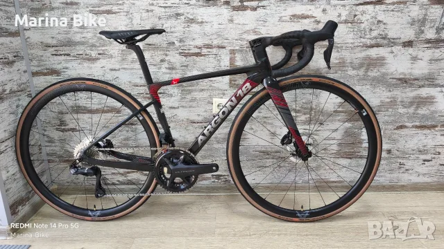 НОВ карбонов шосеен велосипед Argon 18 Sum Pro Ultegra Di2 Velomann Palladium | XXS