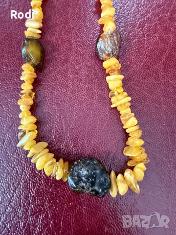 красив гердан пт натурален кехлибар, снимка 2 - Колиета, медальони, синджири - 54329148