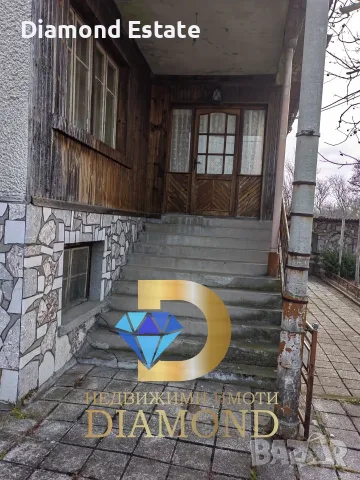 Двуетажна къща в село Върбица, обл. Хасково, снимка 3 - Къщи - 48139434