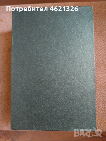 Колекционерска порцеланова кукла Виктория като нова, лимитирана серия, сертификат, снимка 12 - Декорация за дома - 52056726