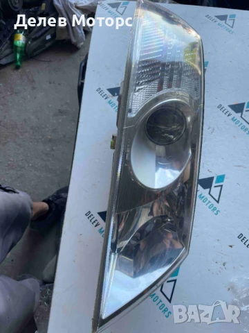 Фар десен за Шкода Октавия 1.9 ТДИ, 105 кс., 5 ск., код двигател BJB, 2007 г., 162 000 км. , снимка 2 - Части - 50810653