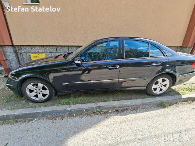 Продавам Мерцедес Е 240, снимка 2 - Автомобили и джипове - 56532924