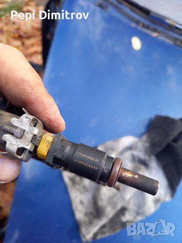 Дюзи V752817680-07 пежо мини оне и други , снимка 5 - Части - 42878419