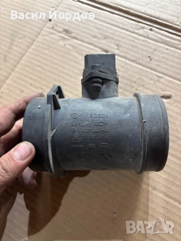 Дебитомер за Ауди А6 2.5 / 059 906 461 B / 0 281 002 403 / Audi A6, снимка 2 - Части - 52451249