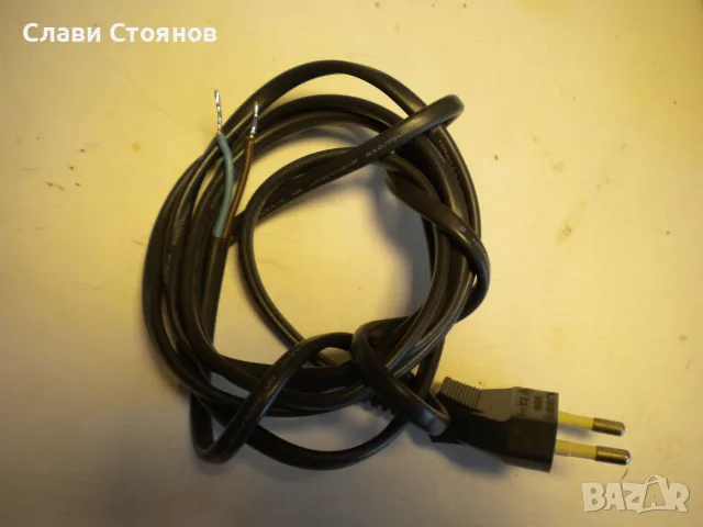 Захранващ кабел 2 х 0,75  с щепсел