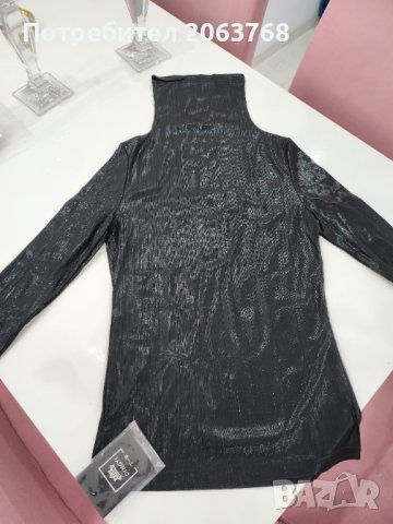 Черна блуза, снимка 2 - Блузи с дълъг ръкав и пуловери - 42770528