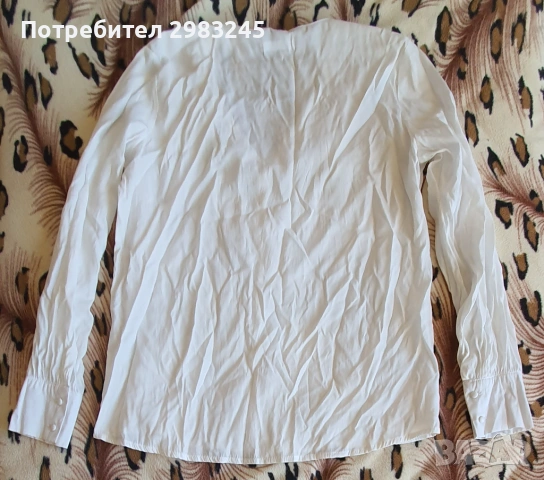 Дамска бяла риза с емблема кученце, снимка 3 - Ризи - 54270778