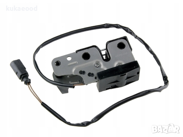 Брава за заключване на преден капак на VW Jetta 2005-2010г., снимка 2 - Части - 44671119
