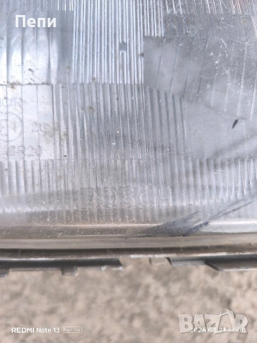 Десен фар Бош за Мерцедес 190, снимка 2 - Части - 53932525