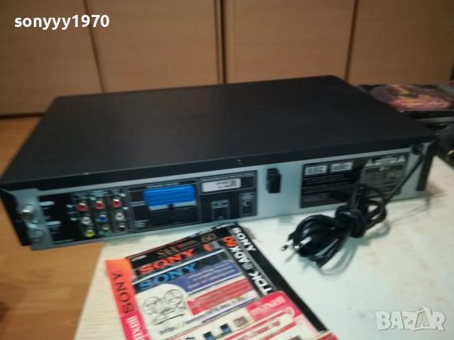 LG DVD PLAYER & VIDEO VHS RECORDER 0611251857, снимка 3 - Плейъри, домашно кино, прожектори - 52323570