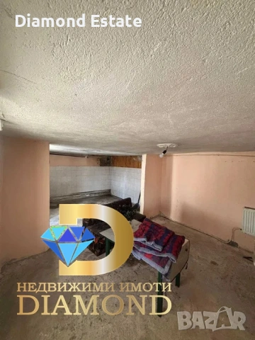 Едноетажна къща в град Гълъбово, снимка 16 - Къщи - 54134061