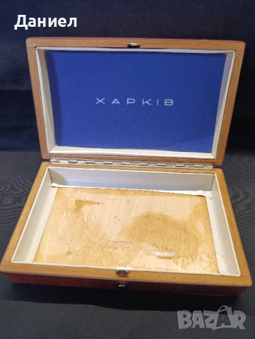 Стара дървена кутия Харковъ, снимка 4 - Антикварни и старинни предмети - 50992217