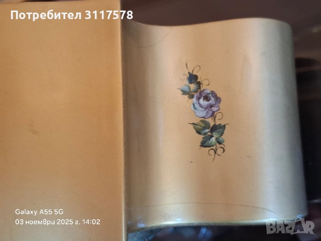 Schmid Порцеланов Настолен Gold Часовник, снимка 7 - Антикварни и старинни предмети - 52275849