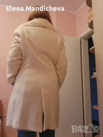 Бяло Шампанско палто яке връхна дреха с пухена яка , снимка 2 - Палта, манта - 48654553