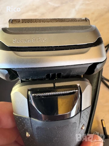 Електрическа самобръсначка Braun Series 9 Pro, снимка 6 - Електрически самобръсначки - 51310371