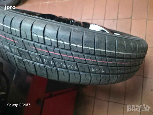 Патерица Nissan 370Z, снимка 2 - Гуми и джанти - 55852140