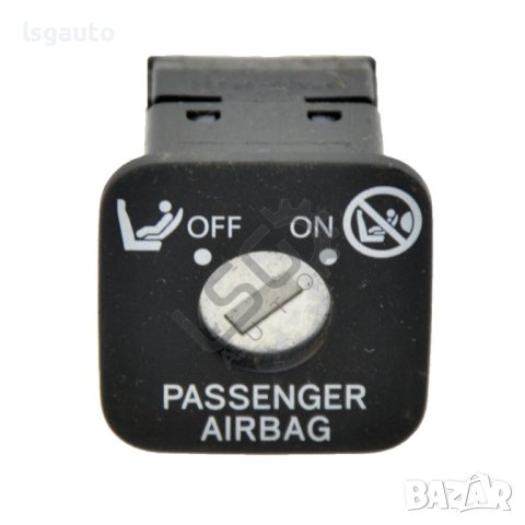 Бутон AIRBAG Toyota Avensis III(2009-2015) ID: 98031