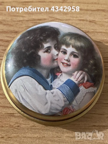 Винтидж английска метална кутия с викториански деца