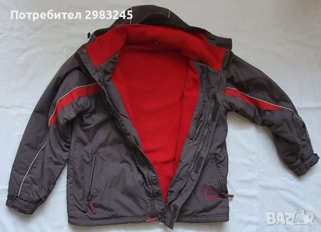 Спортно яке с подвижна качулка, снимка 3 - Якета - 52428641