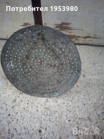 Стар меден гевгир, цедка, снимка 2 - Антикварни и старинни предмети - 29330784