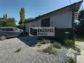 Склад с паркинг, в района на Метро, снимка 4