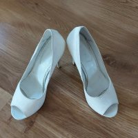 Сватбени  обувки  , снимка 1 - Дамски обувки на ток - 29295212
