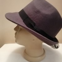 Дамска шапка с периферия Вълнена Сива 58 см, снимка 1 - Шапки - 35169613