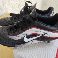футболни обувки NIKE, снимка 3 - Спортни обувки - 44488438