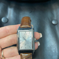 Дамски часовник Hugo boss, снимка 1 - Дамски - 36459760