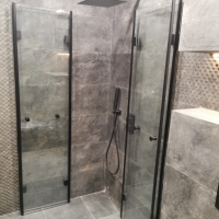 Поръчкови стъклени душ кабини и паравани., снимка 16 - Ремонти на баня - 44693091
