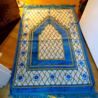 турско молитвено килимче, килимче за молитва за Намаз- светлосин с орнаменти, снимка 1 - Антикварни и старинни предмети - 38235637