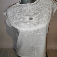 Бяла блуза 100 % памук р-р S, снимка 1 - Корсети, бюстиета, топове - 42798720