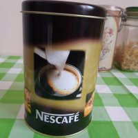 Нестле Нескафе/Колекция/Подарък "Кафе и шоколад" от 2003г :мет.кутия и чаша Nescafe*магнит Nestle , снимка 2 - Колекции - 31891628