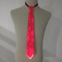 Вратовръзка LED USB светеща - червен цвят, снимка 4 - Други - 30204213