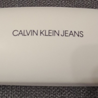 Калъф за очила Calvin Klein - Чисто нов, снимка 1 - Слънчеви и диоптрични очила - 44569167