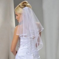Бял булчински воал с гребен 2022 късо средна цена евтин софийски тюл, снимка 9 - Сватбени рокли - 35255619
