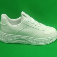 Дамски спортни обувки 2782 в бяло, снимка 1 - Маратонки - 42291011