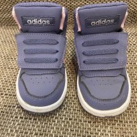 Adidas кецове маратонки 22 номер , снимка 2 - Детски маратонки - 30653562