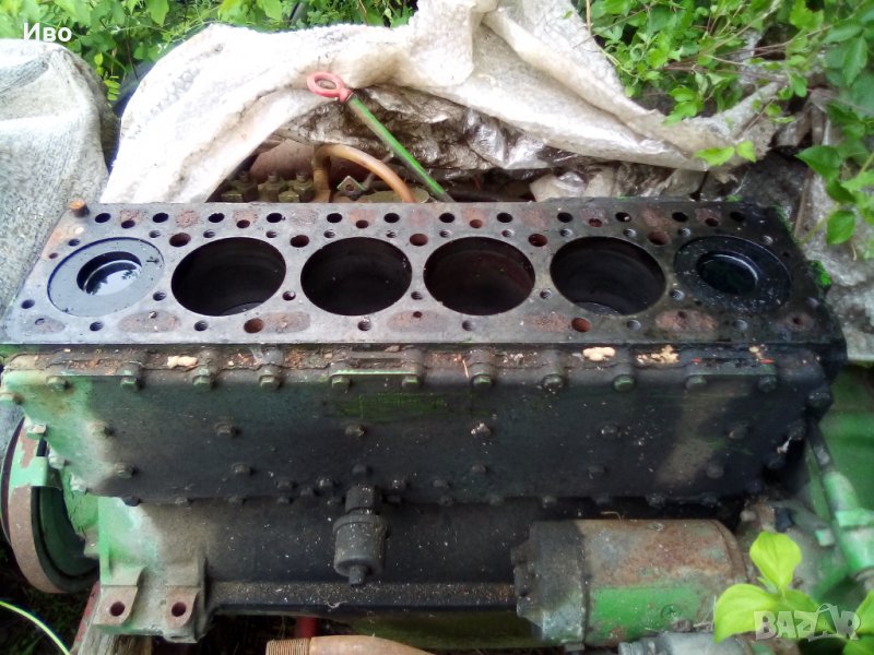 Части/Джанти/Гуми за камиони Мерцедес Бенц 813Д, шест цилиндров двигател, снимка 1