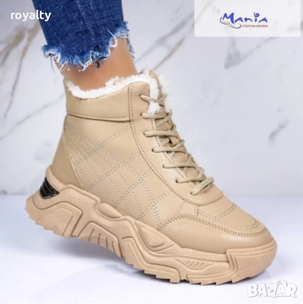 Дамски топли боти с връзки, снимка 1