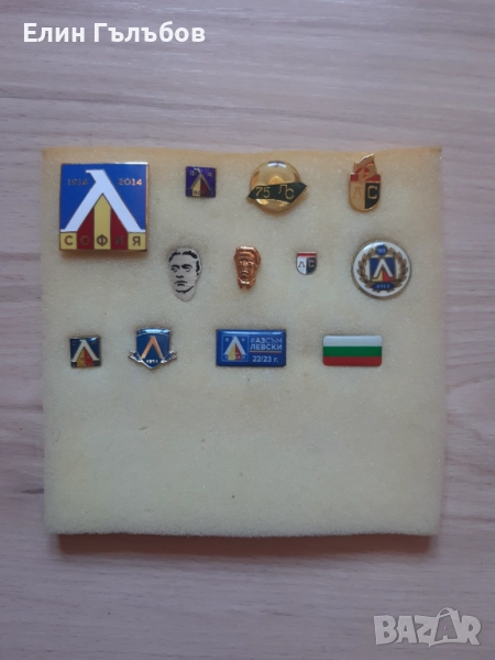 Значки на Левски-Спартак, ретро, снимка 1