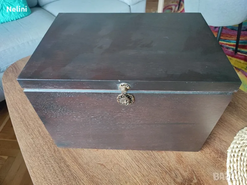 Голяма кутия от дърво , снимка 1