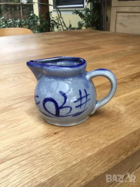 Глазирана керамика Германия 🇩🇪каничка  за сметана/ мляко Винтидж, ръчно изработена  Витринна, снимка 1