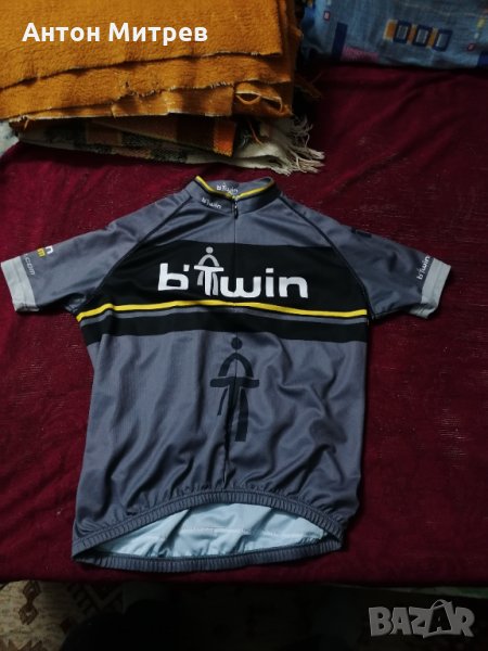 Продавам 2 броя запазени вело-тениски, снимка 1