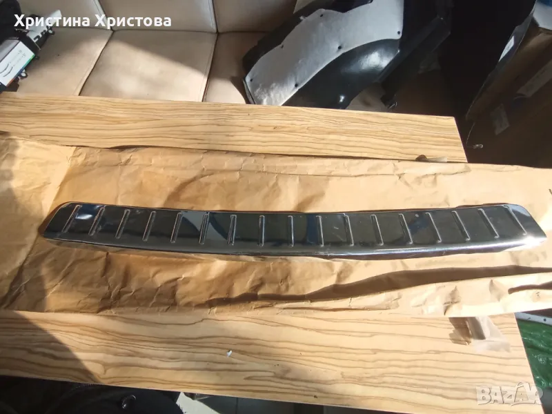 Лайсна хром в задна броня Мерцедес  GL 164  164-880-02-11, снимка 1