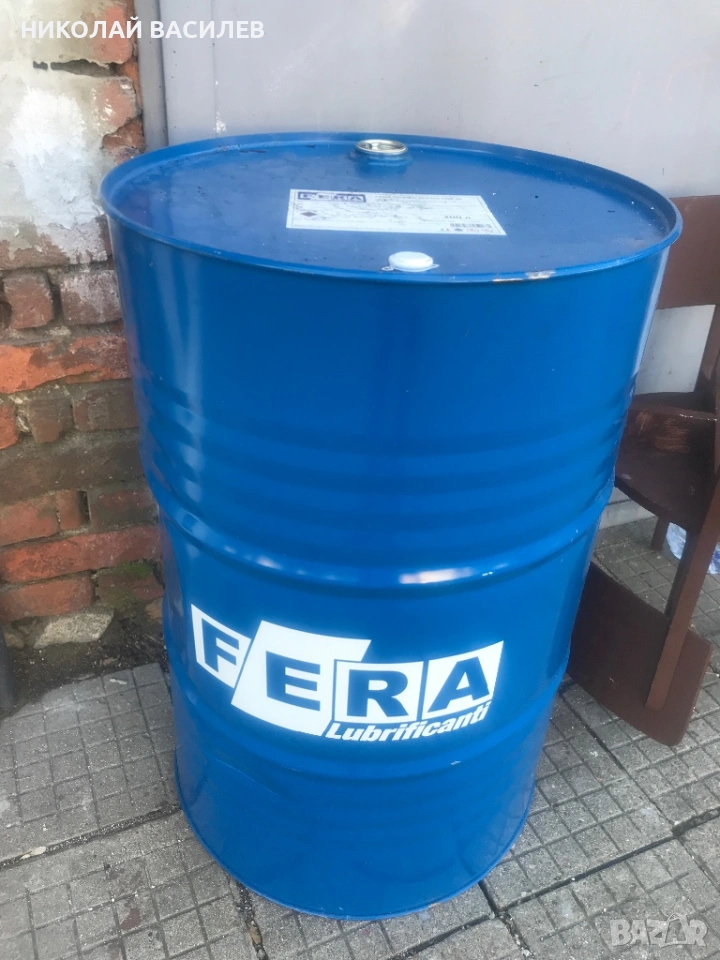 Метален  варел   от    масло   200  литра  ., снимка 1