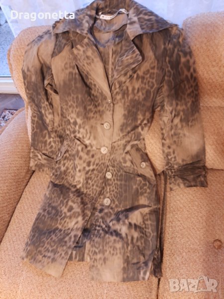 За сезона-1 бр Дамски шлифер L размер , снимка 1